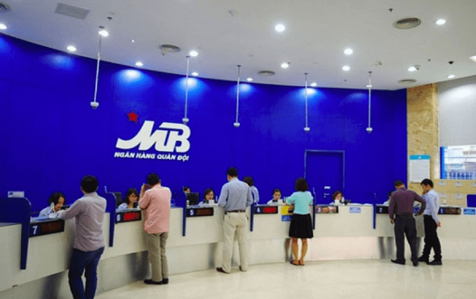 giờ làm việc mb bank